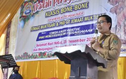 Hadiri Perayaan Natal Klasis Bonebone, Ini Pesan Penting Wabup Suaib Mansur