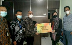 Yayasan Darul Fikri Makassar Dapat Bantuan dari Bank Danamon Syariah