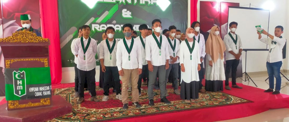 Wakil Ketua PB HMI Lantik Pengurus HMI Cabang Pinrang