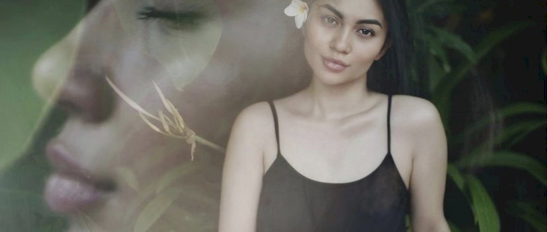 Ariel Tatum Kepergok Merokok Pakai Brand Ini, Netizen: Rokoknya Juara