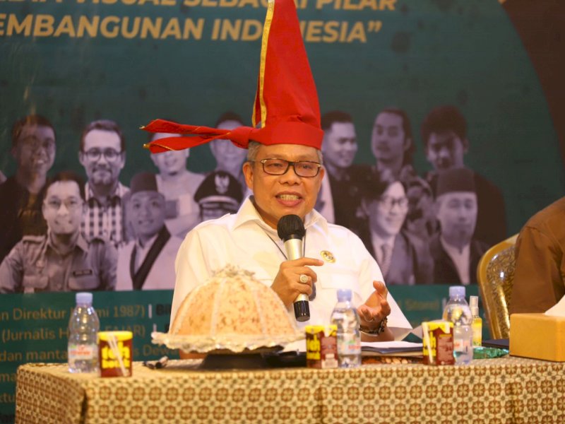 Di Depan Kader HMI, Taufan Pawe Terangkan Pentingnya Peran Media Dalam Pemerintahan