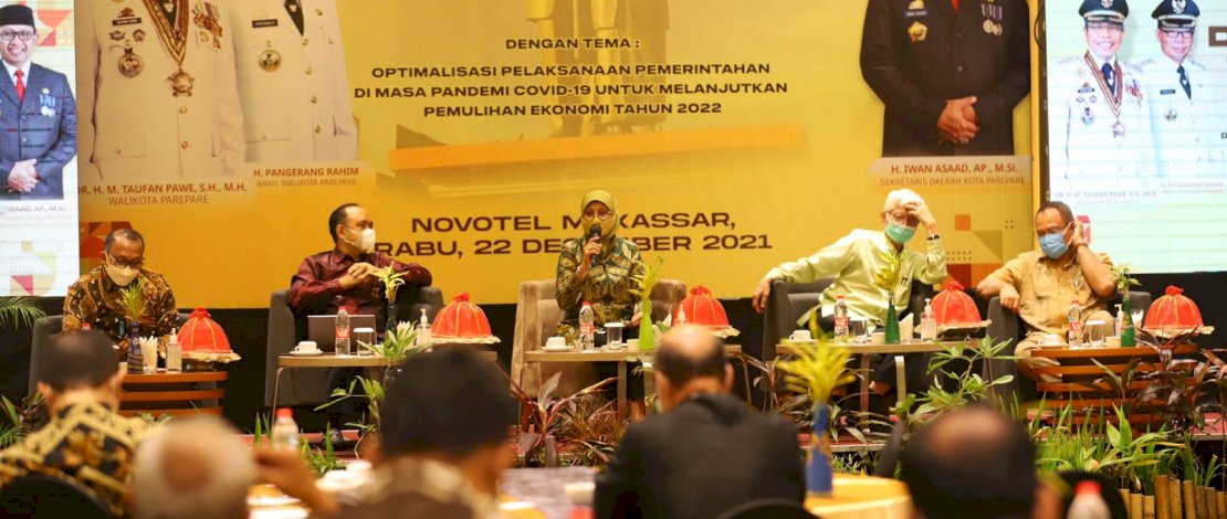 Guru Besar Hukum Unhas Prof Farida Sebut Taufan Pawe Role Model Kepemimpinan