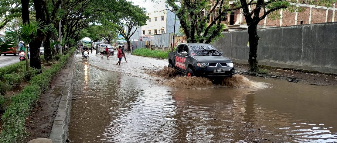 Jalan Tun Abdul Razak Makin Rusak Parah, Warga : Mana Perhatian Pemerintah dan DPRD Sulsel