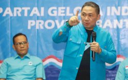 Anis Matta: Rezim di Berbagai Negara Mulai Berguguran, Pemerintah Harus Peka