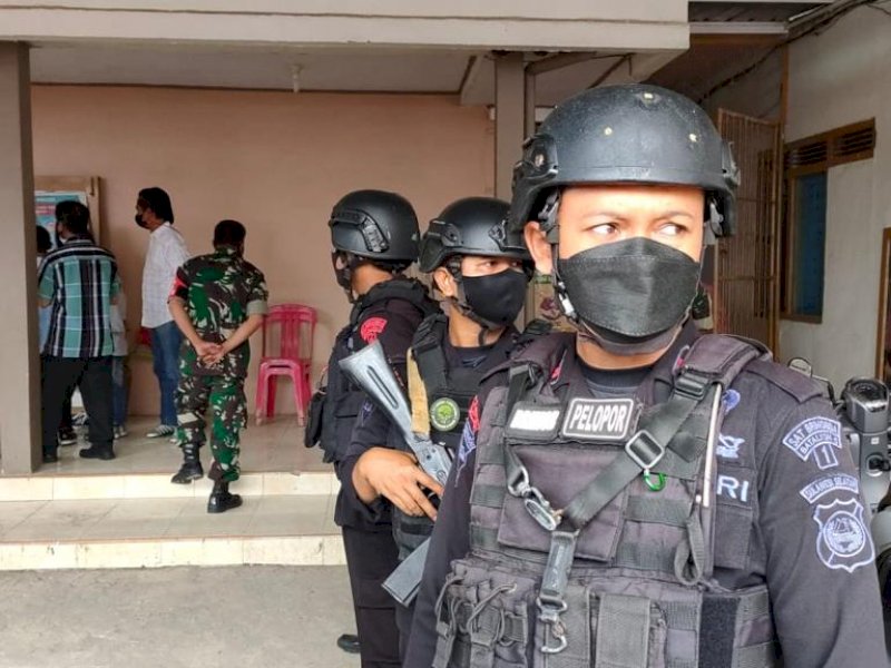 Pastikan Natal di Bone Aman, Batalyon C Pelopor Intensifkan Patroli