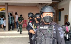 Pastikan Natal di Bone Aman, Batalyon C Pelopor Intensifkan Patroli