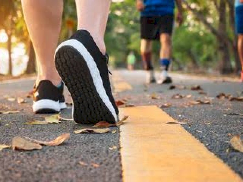Ini yang Kamu Rasakan Jika Rutin Berjalan Kaki di Pagi Hari