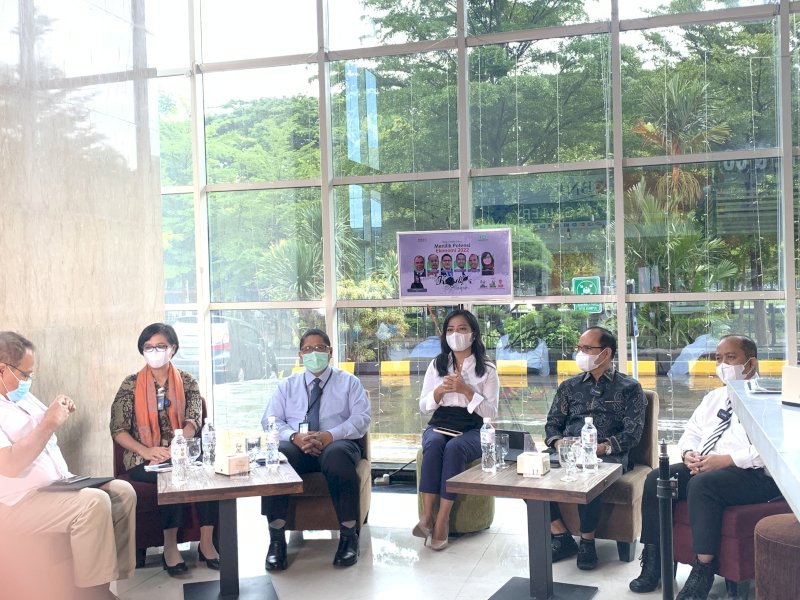 5 Pemerhati Ekonomi Sulsel Hadiri Diskusi Akhir Tahun Bukamata News