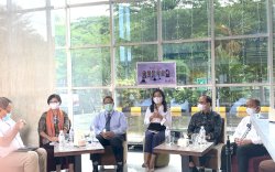 5 Pemerhati Ekonomi Sulsel Hadiri Diskusi Akhir Tahun Bukamata News