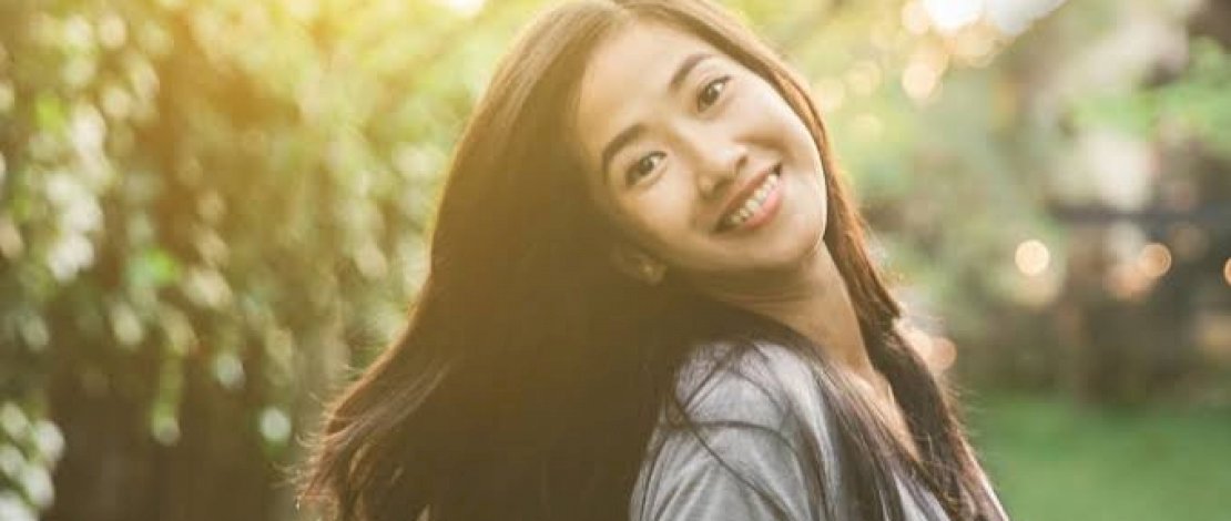 Agar Hidup Lebih Bahagia, Hal Ini Bisa Kamu Jadikan Resolusi Sambut Tahun yang Baru