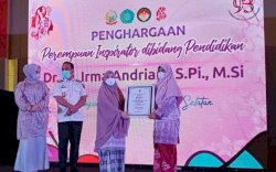 Patut Dicontoh, Perempuan Inspirator dari Takalar Raih Penghargaan Gubernur Sulsel