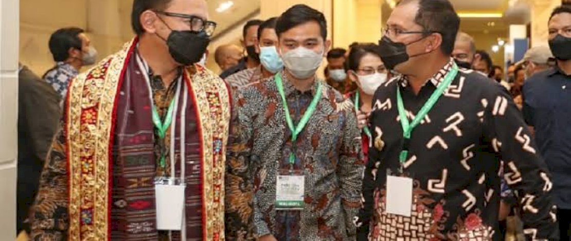Gibran Wali Kota Terpopuler, Danny Pomanto Nomor Delapan