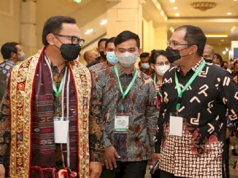 Gibran Wali Kota Terpopuler, Danny Pomanto Nomor Delapan