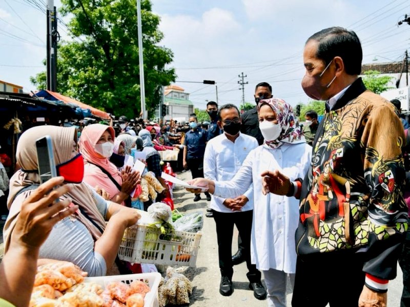 Presiden Jokowi Perpanjang Status Pandemi Covid-19 di Indonesia