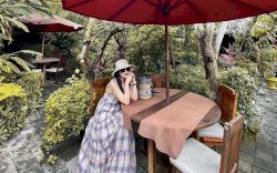 Berlindung dari Jemput Paksa Polisi, Nindy Ayunda Keluar Rumah Pakai Pengawal 