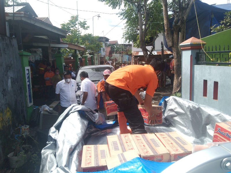 Kebakaran Menimpa Warga Jalan Muh. Yamin Makassar, Plt Gubernur: BPBD Provinsi Telah Salurkan bantuan