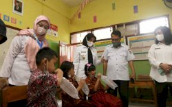 Wakil Walikota Makassar Pastikan Siswa SD Sehat Saat PTM
