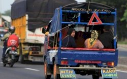 Satlantas Polres Luwu Utara Ingatkan Larangan Mobil Bak Terbuka Angkut Penumpang