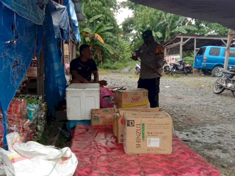 Personil Bhabinkamtibmas Polsek Bupon Sambangi Dessa Binaan