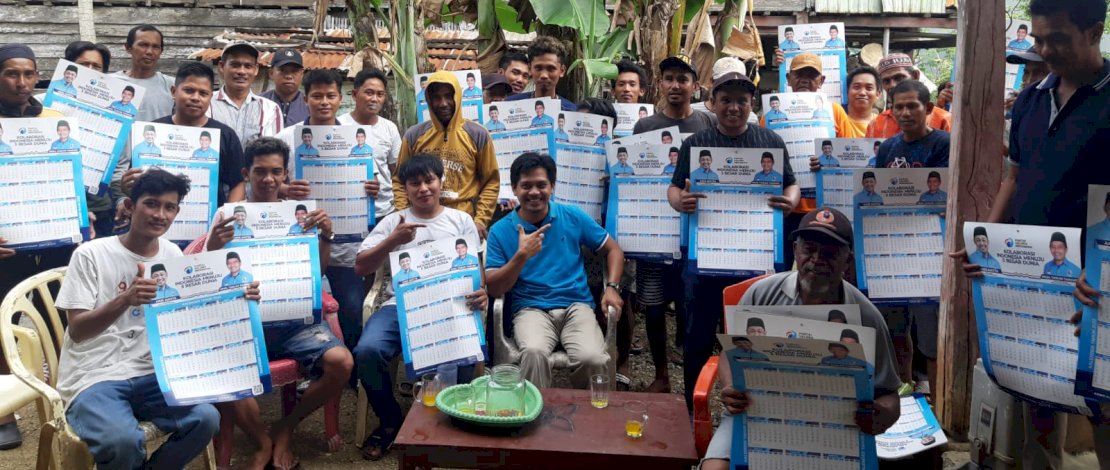 Wakil Sekretaris Jenderal (Wasekjen) Dewan Pimpinan Nasional (DPN) Partai Gelora, Taslim Tamang, mengunjungi kampung nelayan di Kecamatan Tellu Siattinge, Kabupaten Bone, Rabu (12/1/2022). Wakil Sekretaris Jenderal (Wasekjen) Dewan Pimpinan Nasional (DPN) Partai Gelora, Taslim Tamang, mengunjungi kampung nelayan di Kecamatan Tellu Siattinge, Kabupaten Bone, Rabu (12/1/2022).