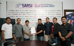 Resmi Terbentuk, Pengurus Serikat Media Siber Indonesia Kota Palopo Terima SK
