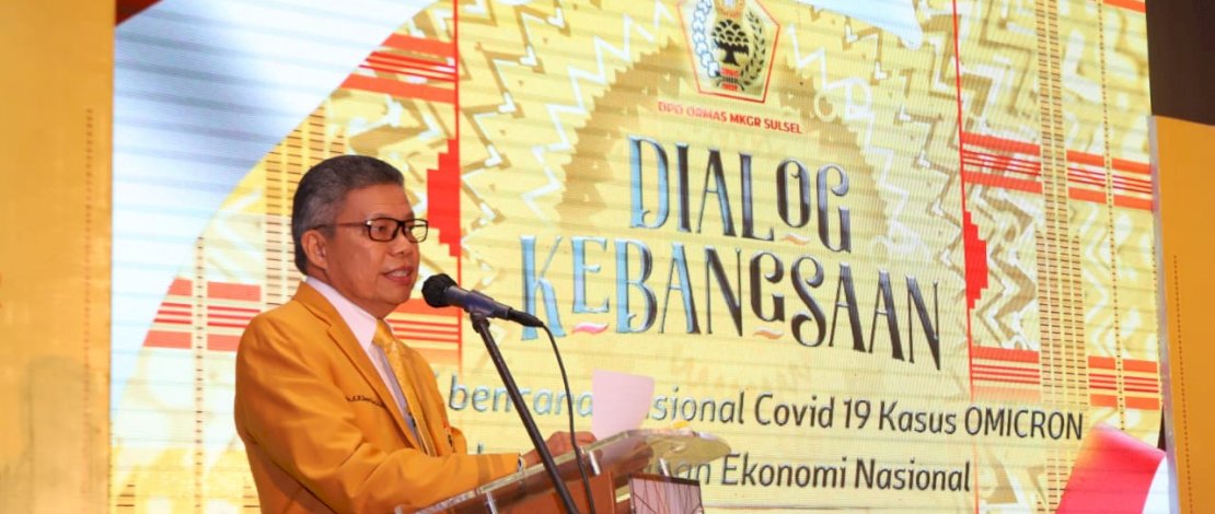 KEBANGSAAN. Ketua Partai Golkar Sulsel Taufan Pawe dalam sambutannya pada dialog kebangsaan Ormas MKGR di Hotel Gammara Makassar, Sabtu (15/1/ 2022). 