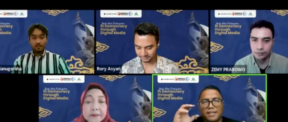 TANGKAPAN LAYAR. Anggota Bawaslu Fritz Edward Siregar saat menjadi narasumber dalam &lsquo;Webinar Australia Awards: Youth Active Participation in Democracy through Digital Media&rsquo; hasil kerja sama antara Bawaslu Provinsi Banten, Australia Award, dan Pemuda Muhammadiyah Sulawesi Selatan, Sabtu (15/1/2022) sore.


