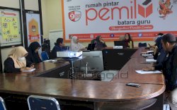 Tingkatkan Kemampuan Jurnalistik Jajaran KPU Luwu Timur