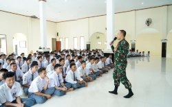 Penerimaan Bintara dan Tamtama TNI AD TH 2022,  Kabintaljarahdam XIV/Hasanuddin Sambangi Pondok Pesantren IMMIM