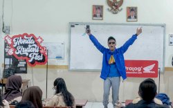 Ikut Honda Student Fest, Bisa Dapat Motor Honda Genio Loh ! 