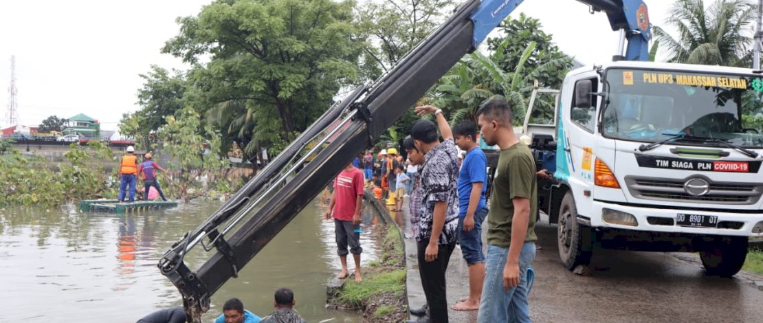 Aksi cepat tanggap yang dilakukan Camat Panakkukang, Kamis (20/1/2022). Aksi cepat tanggap yang dilakukan Camat Panakkukang, Kamis (20/1/2022).