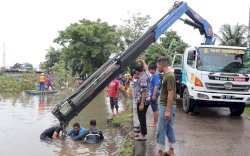 Camat Panakkukang Gerak Cepat Tindaklanjuti Laporan Warga di Tengah Cuaca Ekstrem