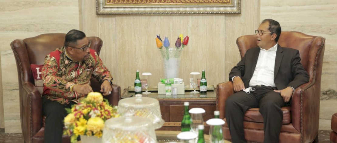 Kunjungi Makassar, Gubernur Maluku Murad Ismail Disuguhi Coto Makassar