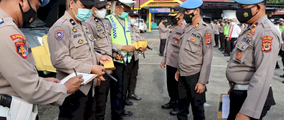 Polres Palopo Periksa Sikap dan Kelengkapan Personil 