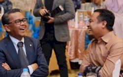 Air Mata Andi Sudirman Sulaiman Menetes Kenang Perjuangan Bersama NA