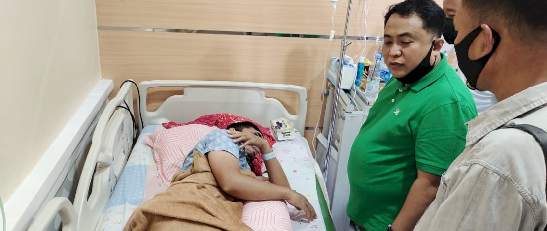  Aksi Heroik Polisi Patut Dihargai, Ketum DPN Peradmi Jenguk Uji Mugni di RS