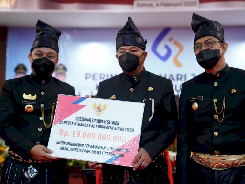 62 Tahun Bulukumba, Plt Gubernur Sulsel Beri Bantuan Keuangan Rp 19 Miliar