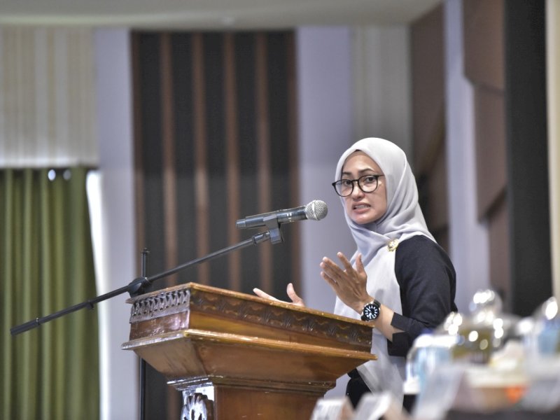 PT Sakura Makmur Lestari Serahkan 83 Huntap ke Pemkab Lutra 