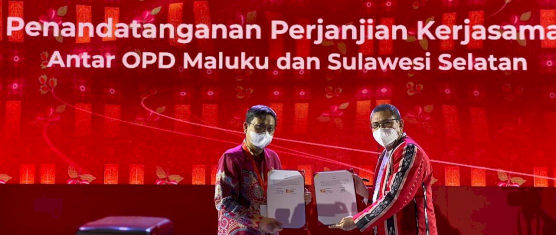 Penandatanganan kerjasama antara Maluku dan Sulsel, yang berlangsung pada acara Forum Bisnis dan Investasi, yang digelar Pemprov Maluku di Makassar, Sabtu 5 Februari 2022. (*)