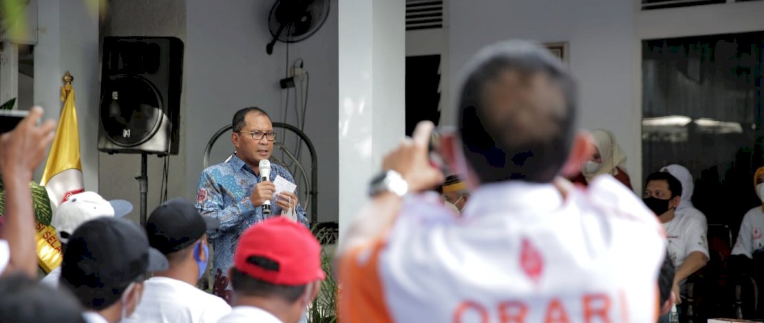 Wali Kota Makassar Moh Ramdhan "Danny" Pomanto menghadiri sekaligus memberikan sambutan pada kegiatan Rally Fox Hunting yang digelar Organisasi Amatir Radio Indonesia (ORARI) lokal Makassar. 