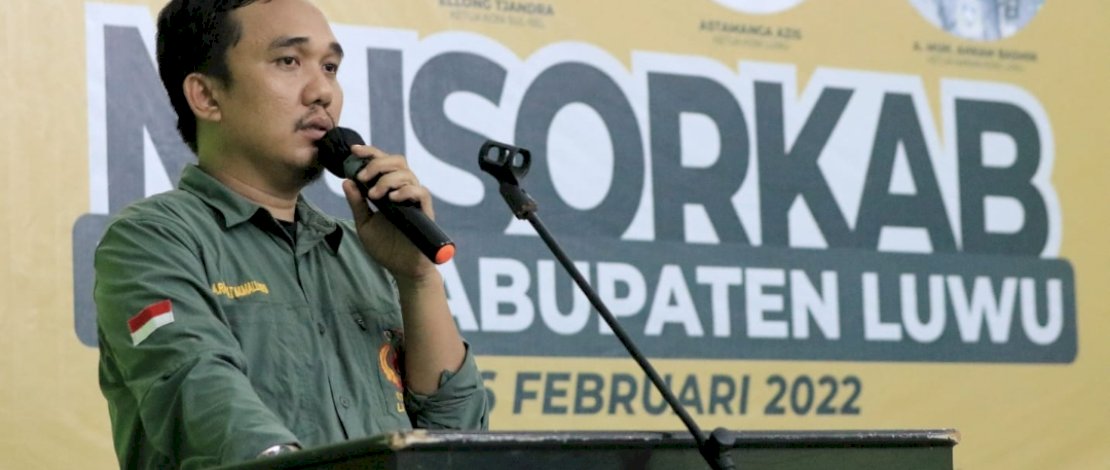 Ketua KONI Luwu Terpilih, Rahmat Malluru. Ketua KONI Luwu Terpilih, Rahmat Malluru.