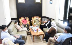 KI Sulsel Laporkan Kinerja Tahun 2021 ke Pemprov Sulsel