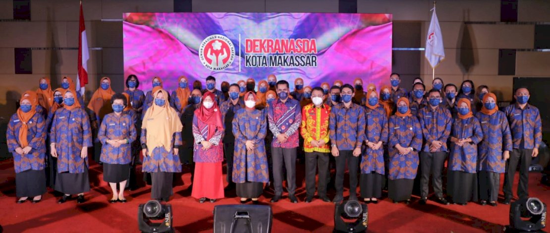 Lantik Pengurus Dekranasda Kota Makassar, Ini Pesan Indira Jusuf Ismail