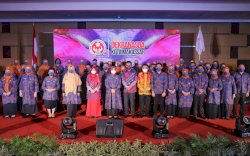 Lantik Pengurus Dekranasda Kota Makassar, Ini Pesan Indira Jusuf Ismail