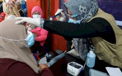 Meriahkan HUT PDIP, Baguna Sulsel Gelar Pemeriksaan Kesehatan dan Pengobatan Gratis