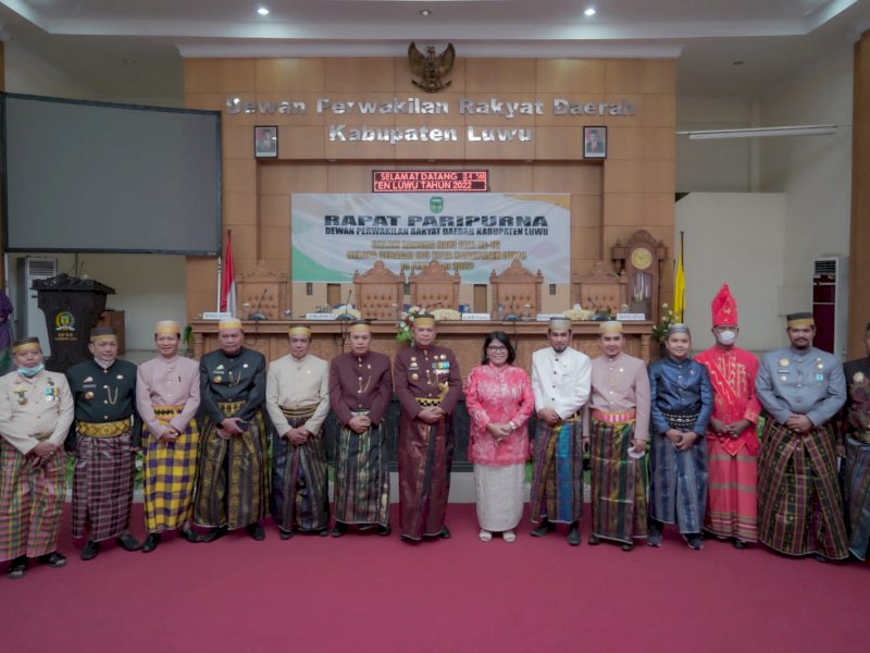Peringati Hari Jadi Belopa Ke-16, Bupati Luwu  Paparkan Visi Misi di Hadapan Wakil Rakyat