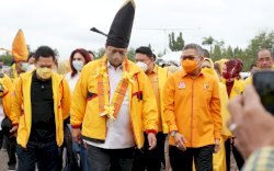 ARB Pasang Badan, Kader Golkar Sulsel Solid Menangkan Airlangga di Pilpres