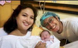 Nadine Chandra Winata dan Dimas Anggara Dikarunia Anak Pertama, Namanya Djiwa 