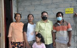 Kadek Wirawati, Warga Lutra yang  Dapat Bantuan Bedah Rumah Berkat Anggota DPR Muh Fauzi