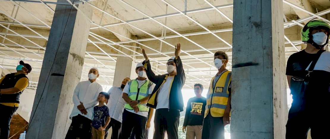 Walikota Parepare, Taufan Pawe saat memantau sejumlah pembangunan proyek Pemkot Parepare/Ist